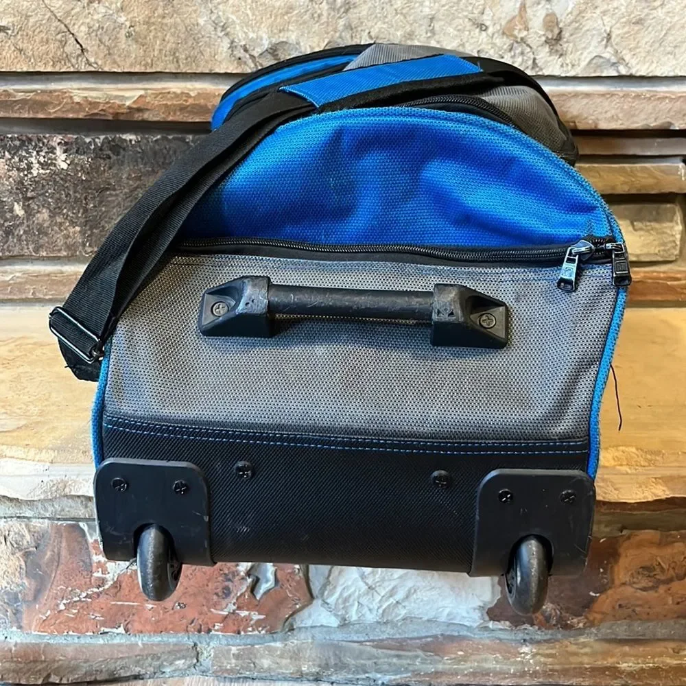 Fūl Blue and Grey Rolling Travel Duffel Bag